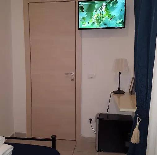 La Piazza Centrale Nocleg ze śniadaniem